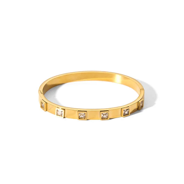 Lia Zirconia Gold bangle front view